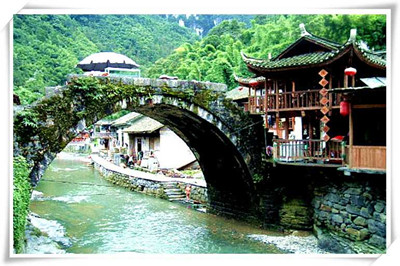 德夯苗寨。。.jpg