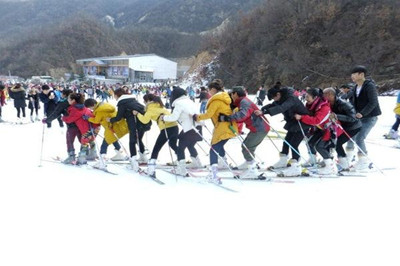 【河南】堯山滑雪樂園、福泉溫泉冰火2日游